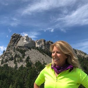 Meet your Posher, Gina